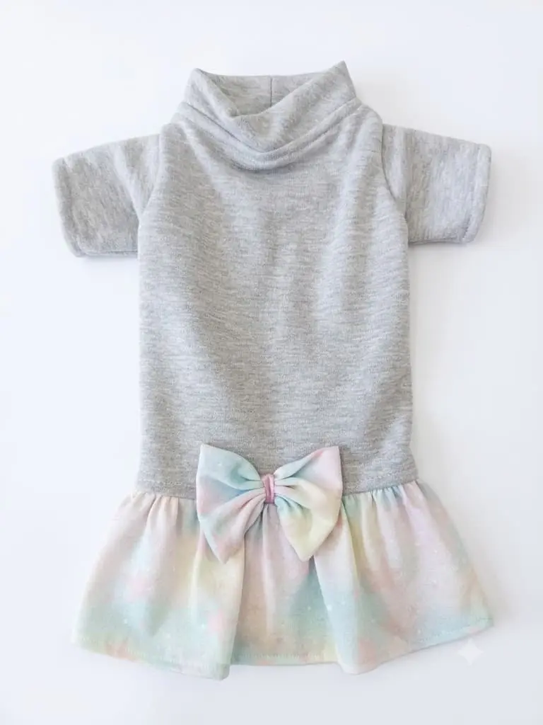 Vestido romántico con toque femenino para mascotas